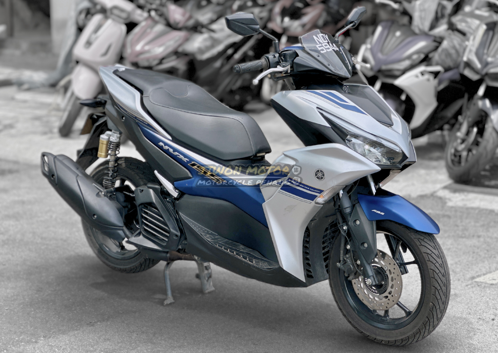 Yamaha NVX 155 2023 V2 ABS (Navy Silver)