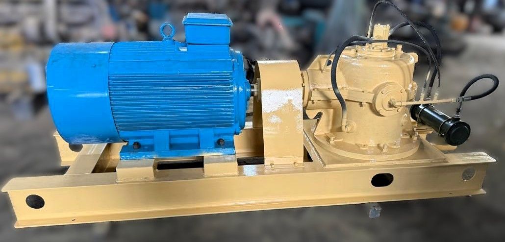 Motor with Sand Pump