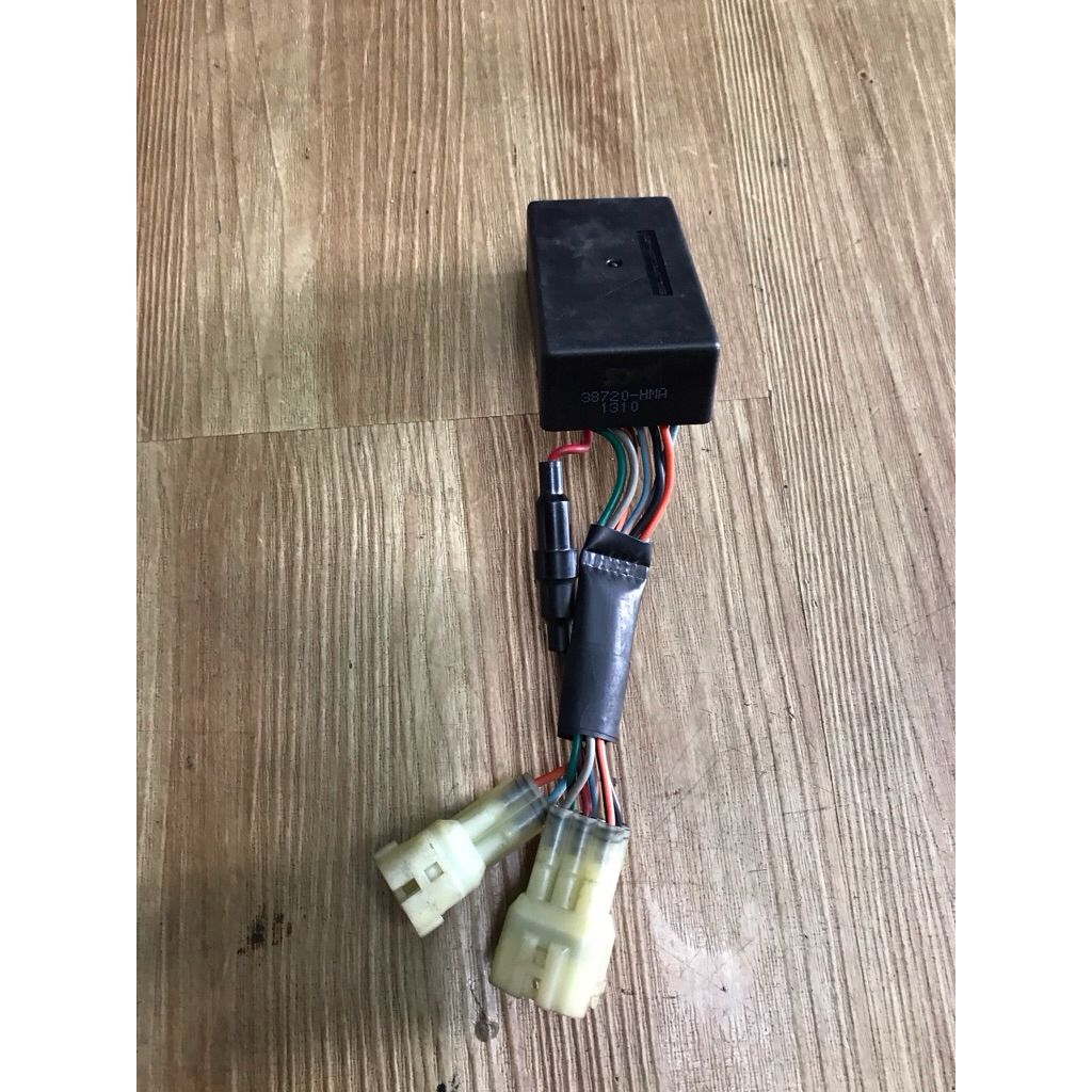SYM VTS 200 HAZARD CONTROL UNIT / SIGNAL RELAY 38720-HMA-1310