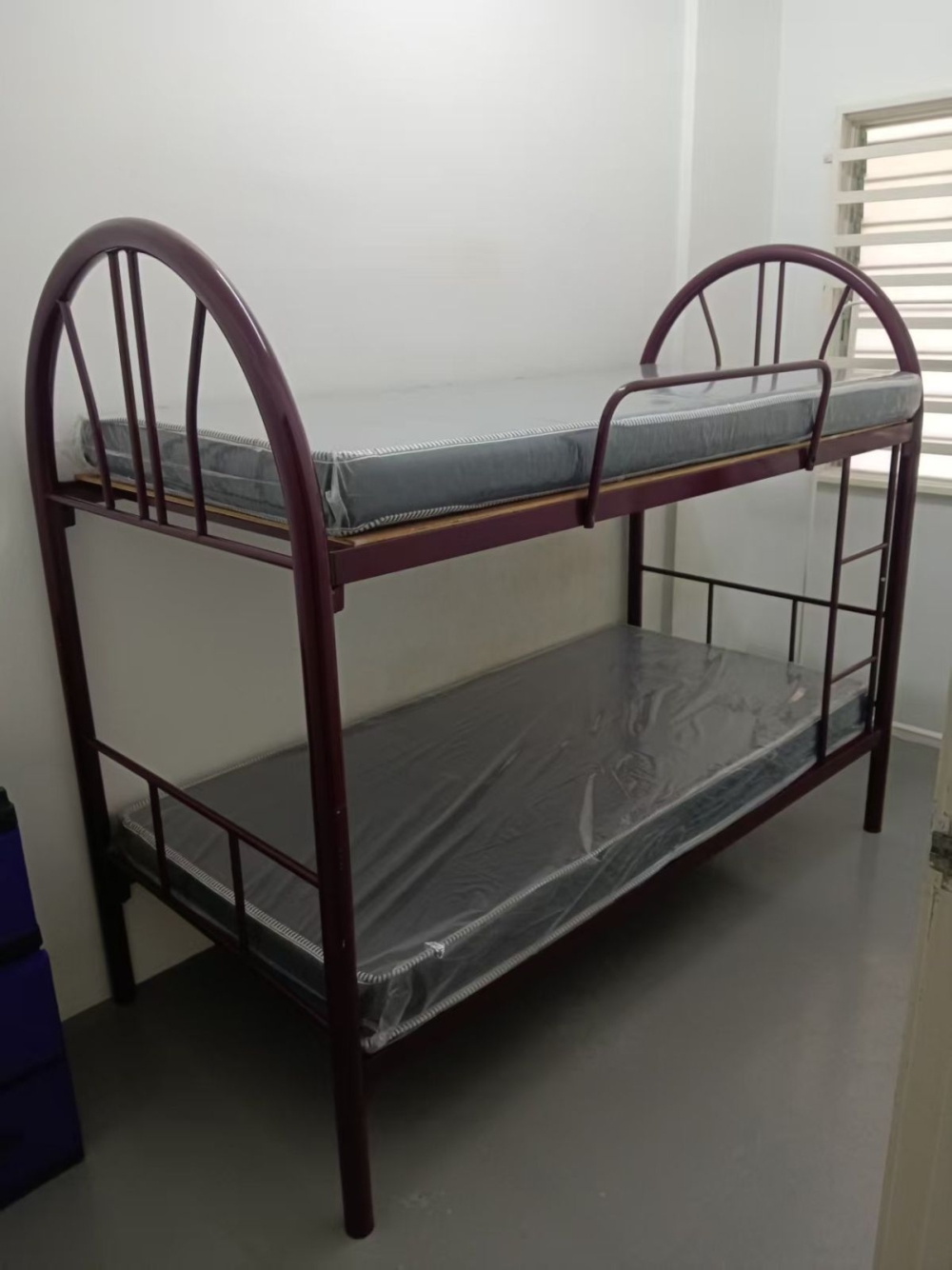 Double Decker Bed Malaysia – Metal Bunk Bed for Foreign Worker Hostel | Single Mattress High Density Rebond Foam | Pillow | Asrama Dorm Bed Full Set JTK Approved KL Penang Johor