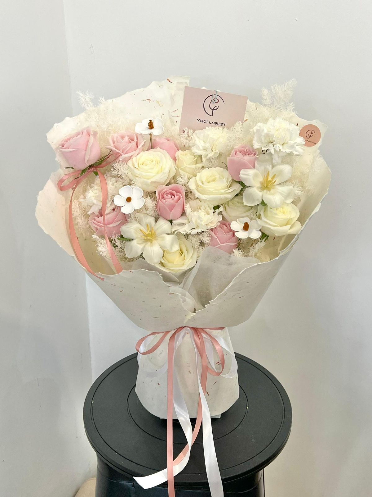 “Cotton Blush” Soap Preserved Flowers (L)