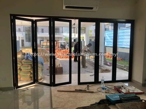 Folding Door at Shah Alam