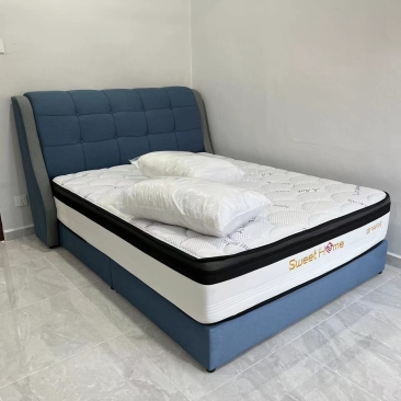 Sweet Home Queen Mattress | Queen Size Bedframe | Premium Dressing Table With Lights Button