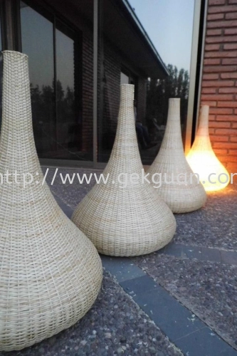 RAF 002 - RATTAN FLOOR LAMP