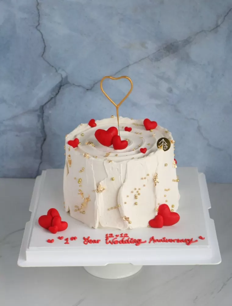 Wedding Anniversary Cake