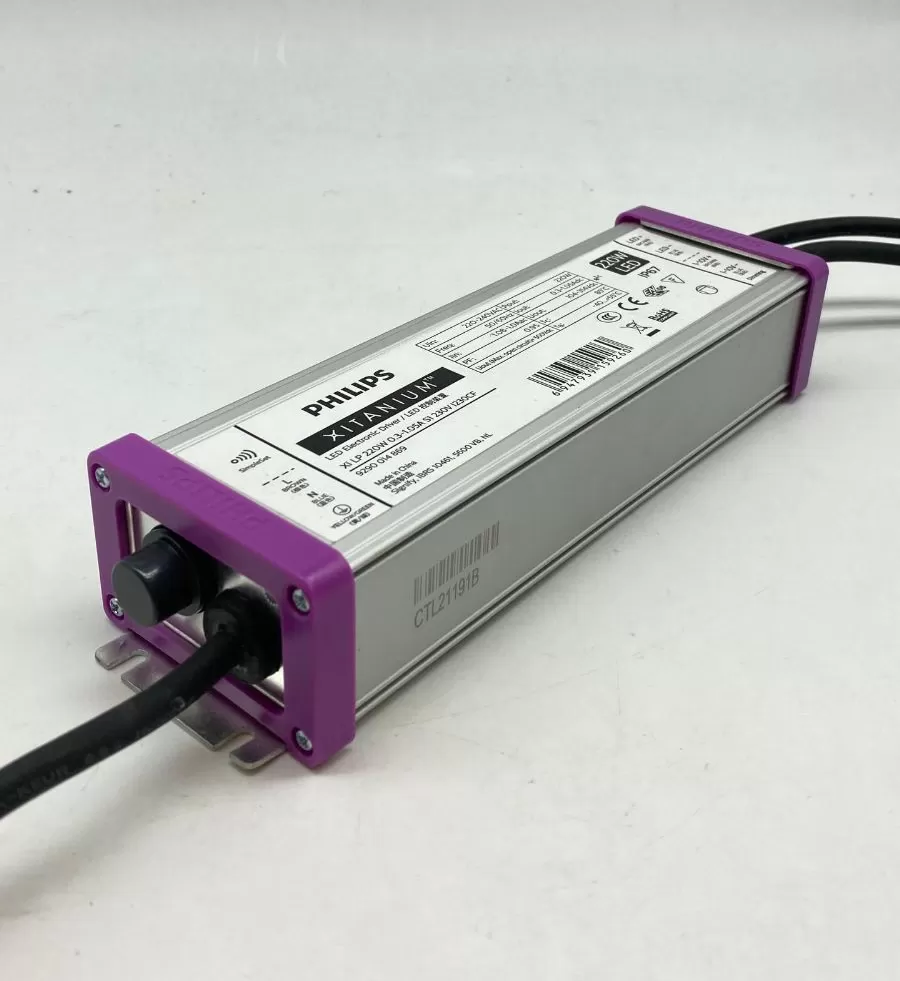 PHILIPS XITANIUM XILP 220W 0.3A-0.7A-1.05A S1 230V L230 IP67 1-10V DIMMABLE LED DRIVER/BALLAST 9290014869