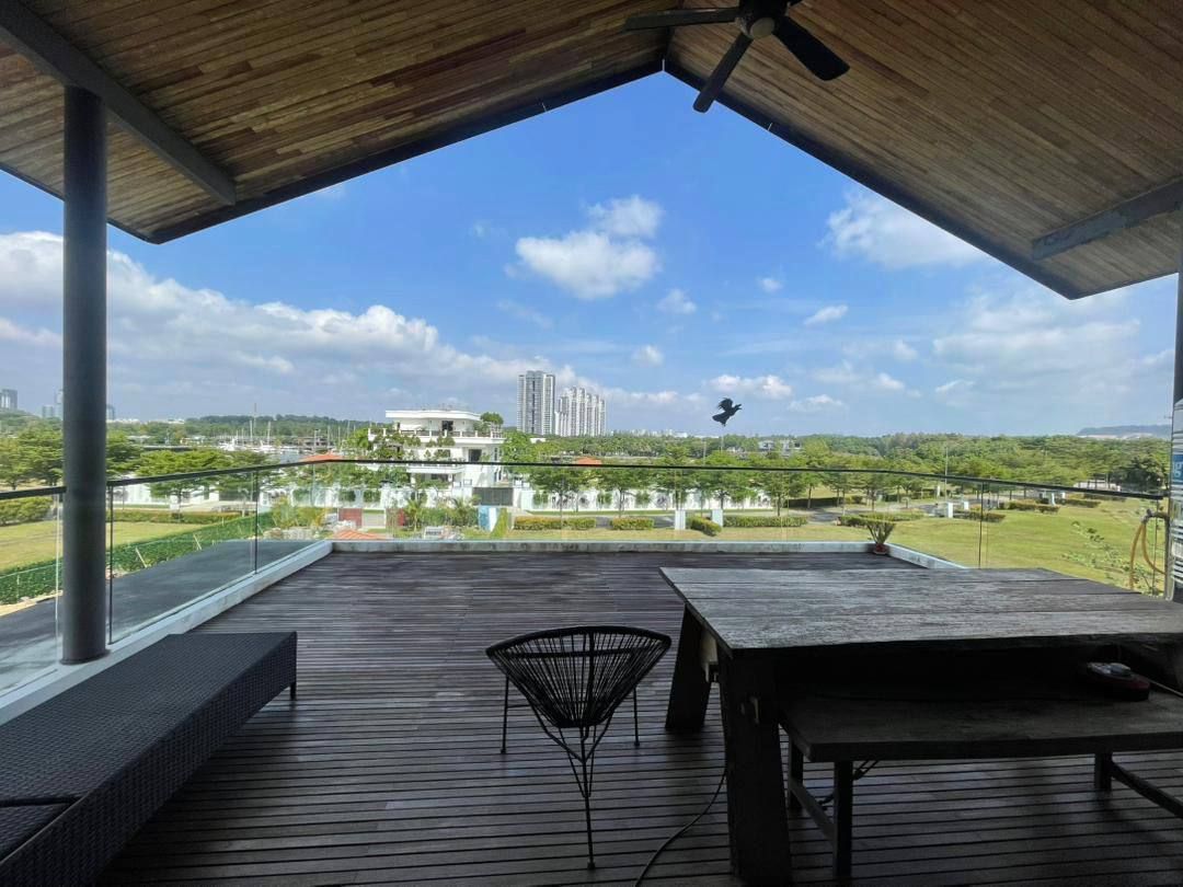 Senibong Cove ,Isola Granduer @3 Storey Bungalow House FOR SALE