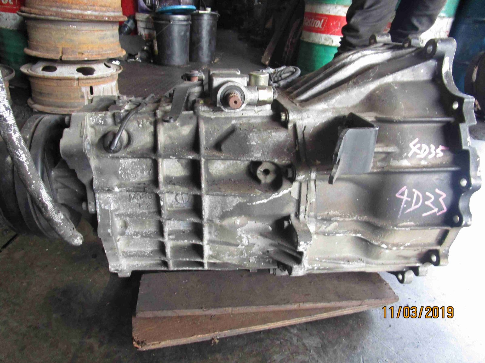 Mitsubishi Fuso 4D33 Transmission Assembly