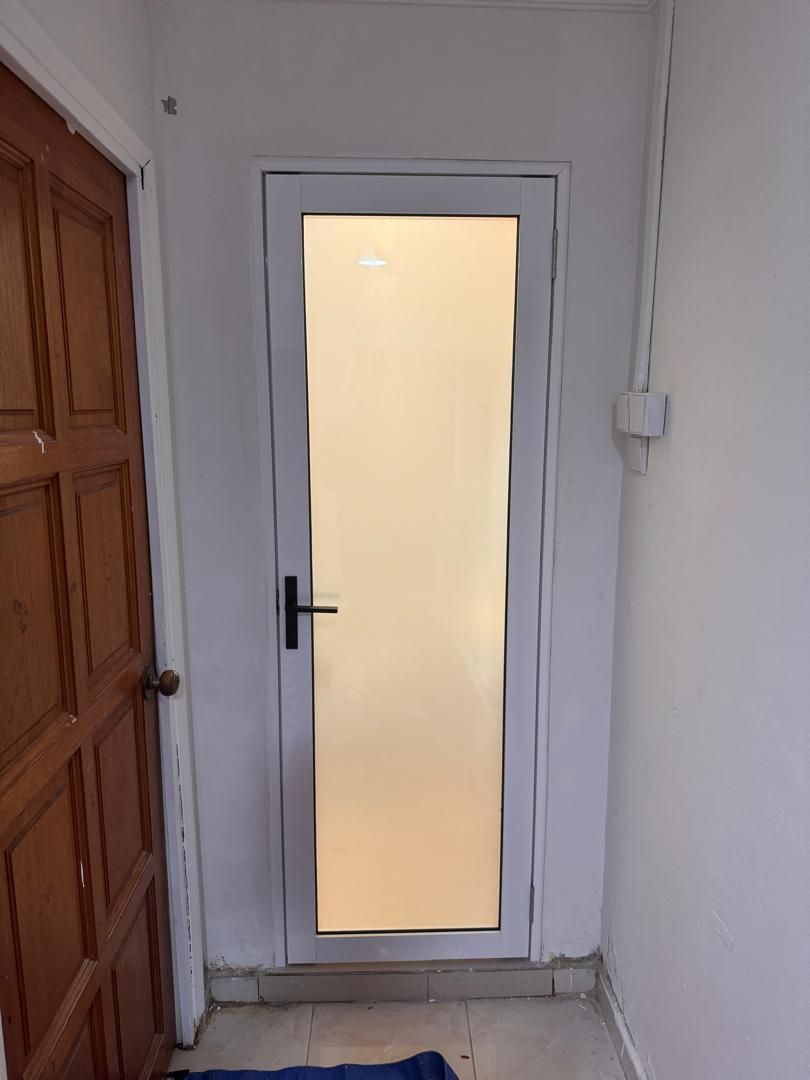 TOILET SWING DOOR MAKER AT SUBANG JAYA | SRI PETALING | PUCHONG