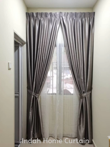 Modern Style Curtain with Roman Blind