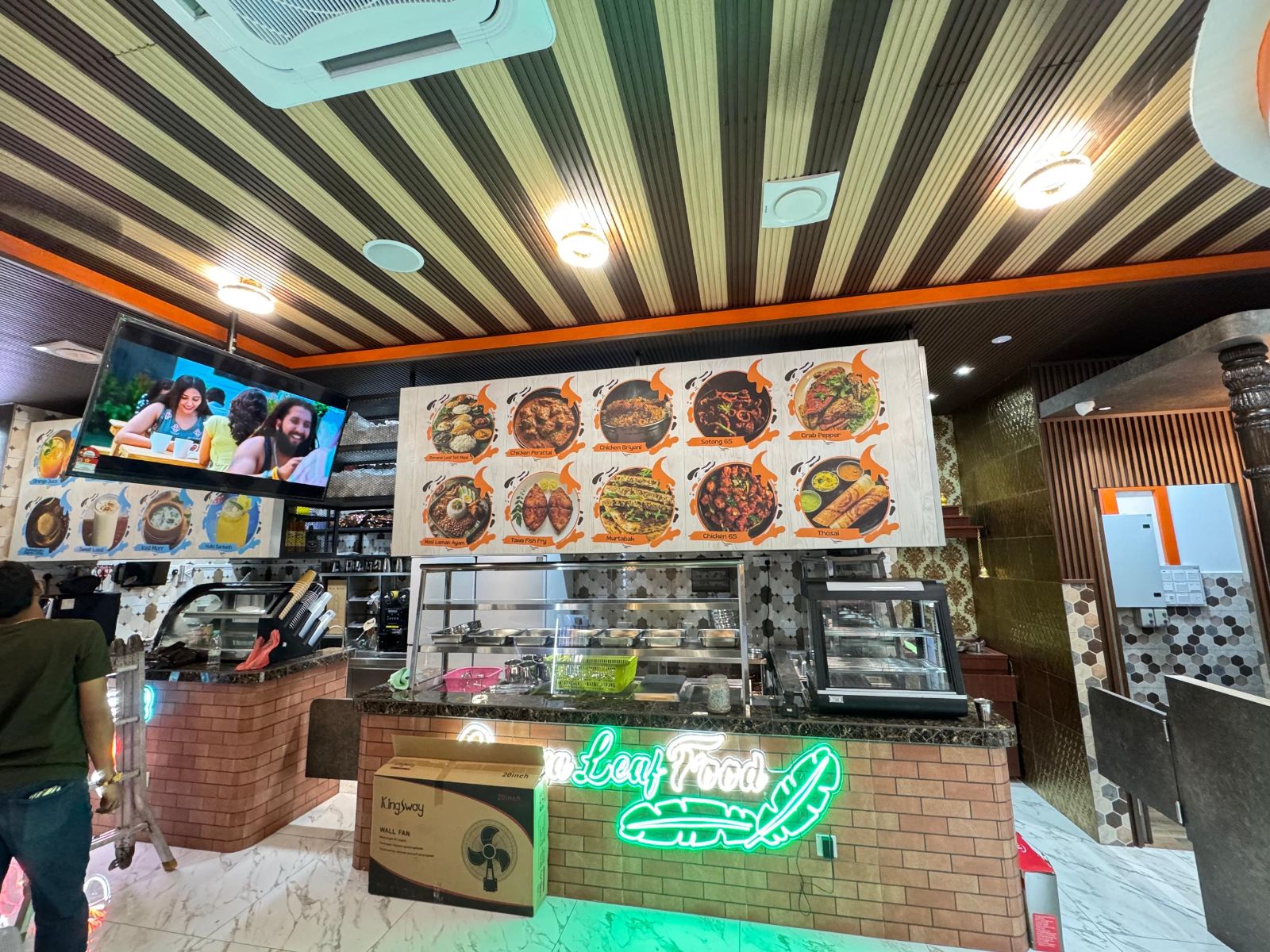 RESTAURANT TENSION FABRIC LIGHTBOX