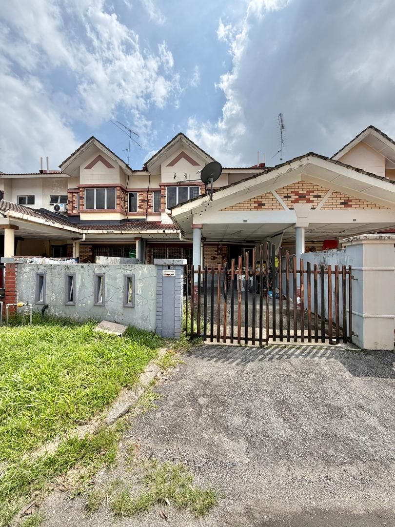 [FOR SALES] Bandar Indahpura Double Storey Terrace House 4bed Kulai Johor