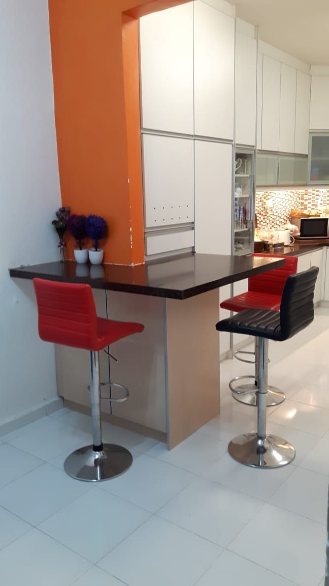 LAMINATED ISLAND TABLE | KITCHEN AT KAPAR | KOTA KEMUNING | SHAH ALAM 