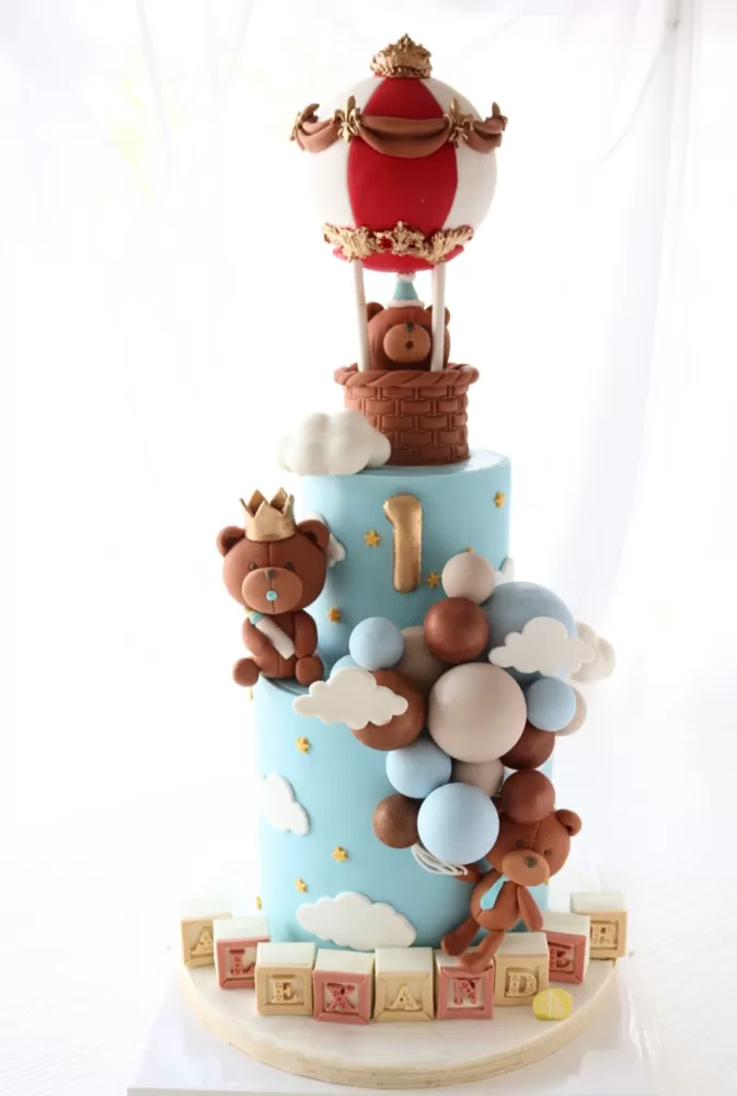 Teddy Bear Hot Air Balloon Cake