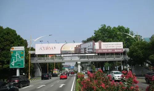 Jalan Tun Razak / Padang Bola Sepak Hospital Besar