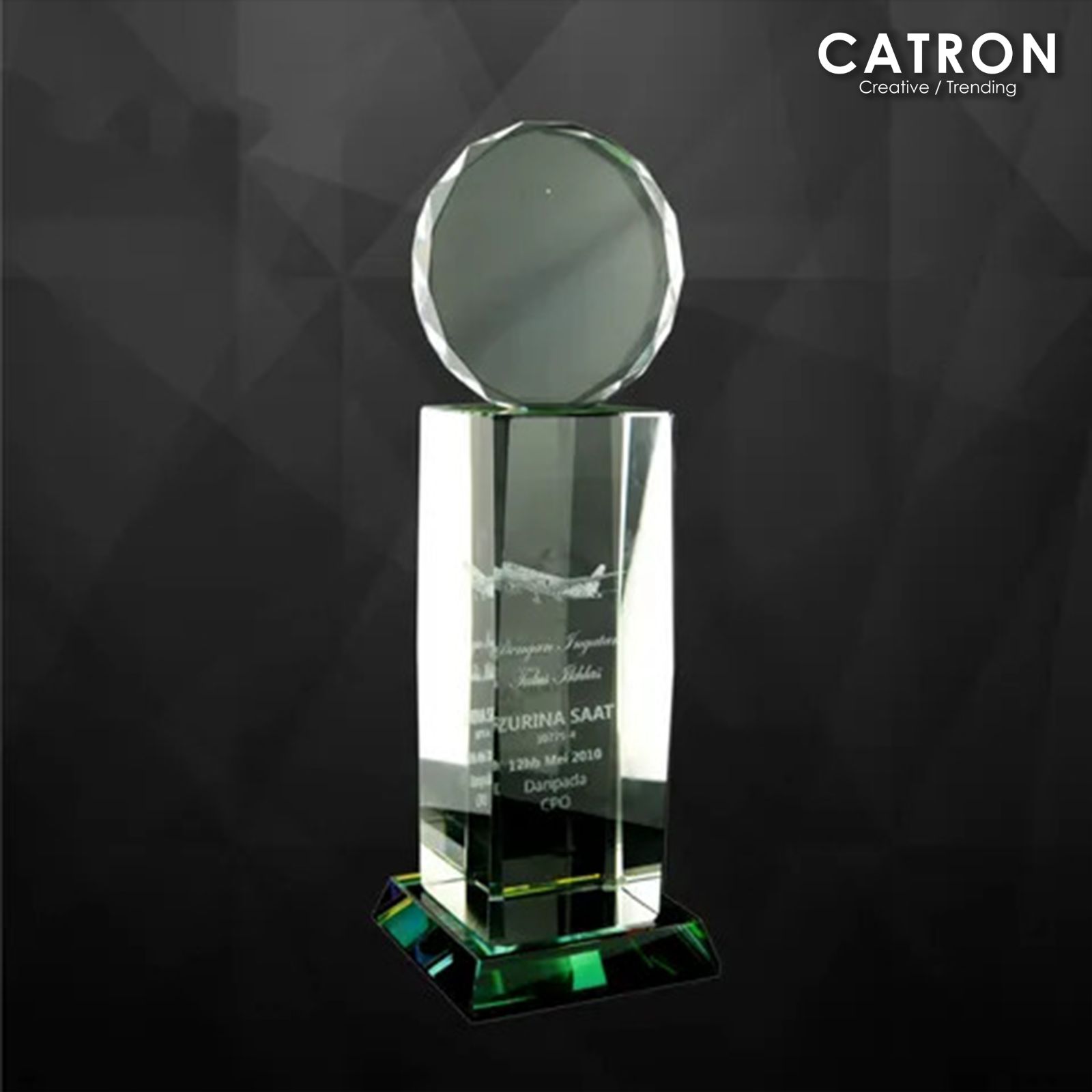9064 - CRYSTAL TROPHY