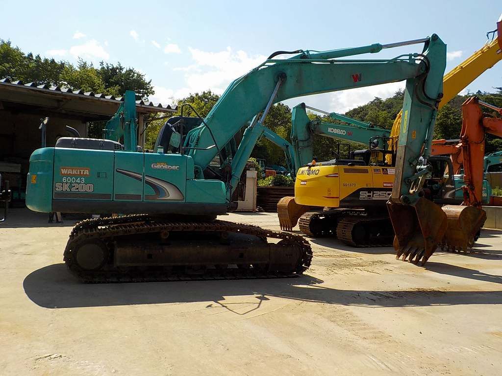 Kobelco SK200-8