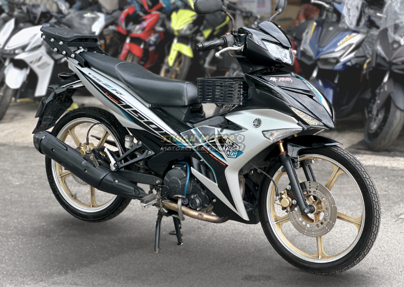 Yamaha Y15ZR V2 2022 (Block RED LEO 57 + 6 gear)