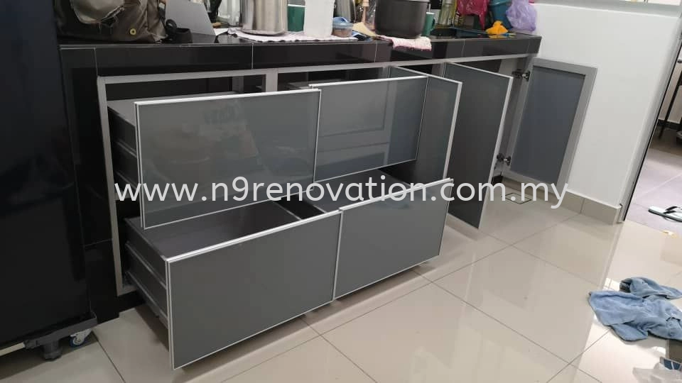 Kabinet Dapur Aluminium 5