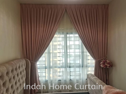 Installation Curtain with Red Flower (绣球）in OUG Parklane Service Apartment 👍