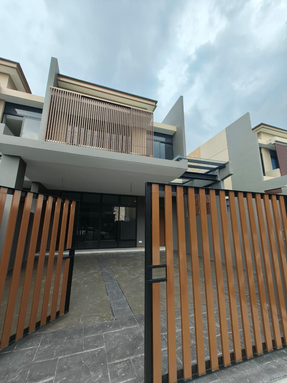Aurora Sentral Resort Villas – Resort-Style Superlink for Sale, Iskandar Puteri