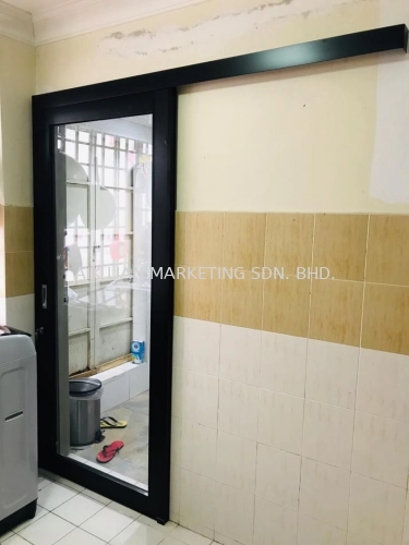 LAUNDRY ROOM SLIDING HANGING DOOR VENDOR AT SEMENYIH, SETAPAK, SELAYANG