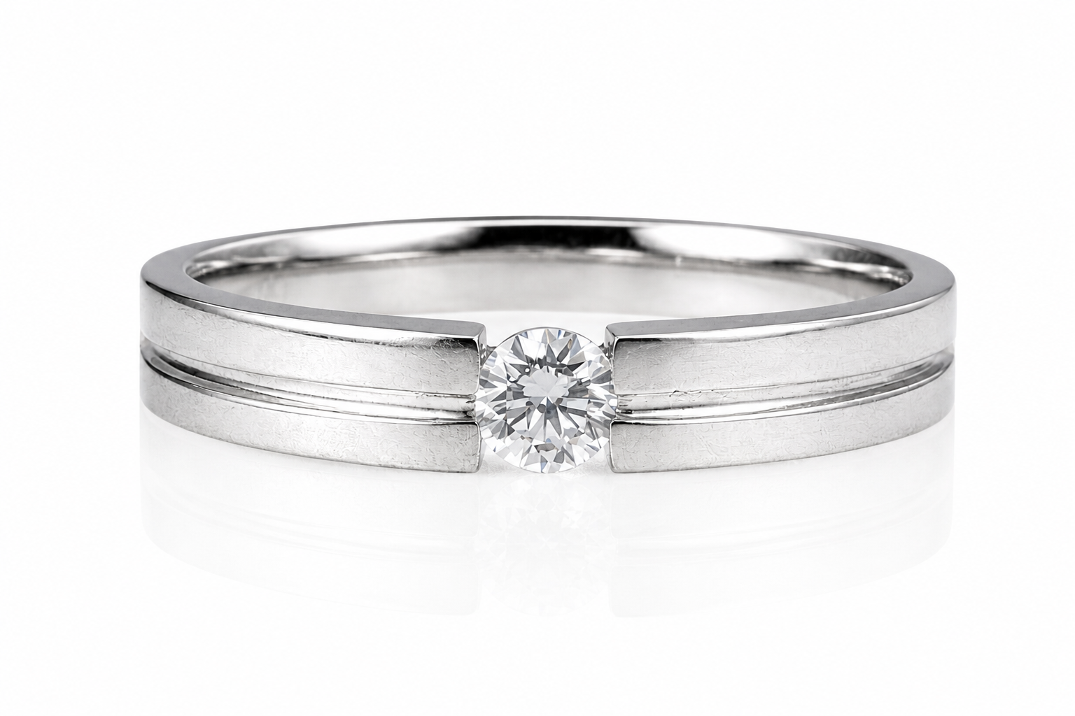 Roman & Co Sylveron Flow Two-Tone Wedding Band