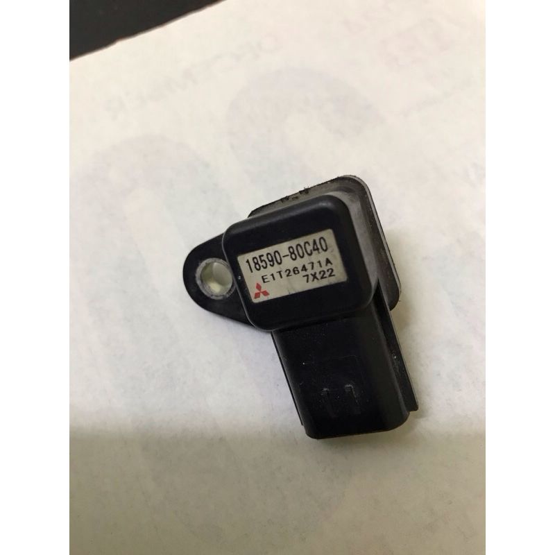 SUZUKI DL1000 V-STROM SENSOR-PRESSURE MAP SENSOR 18590-80C40