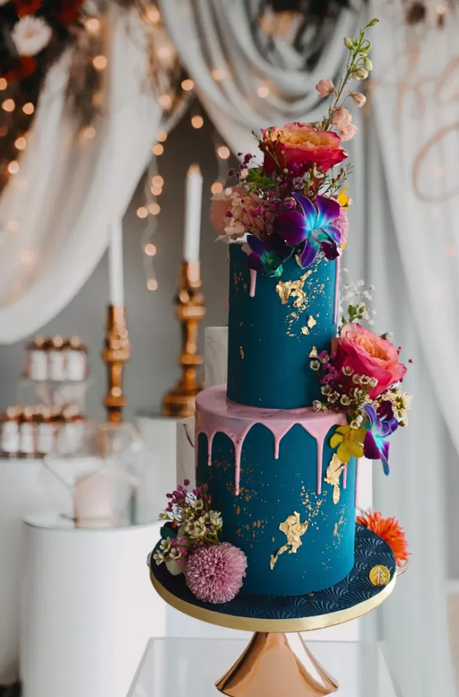 Blue Opulent Flower Cake