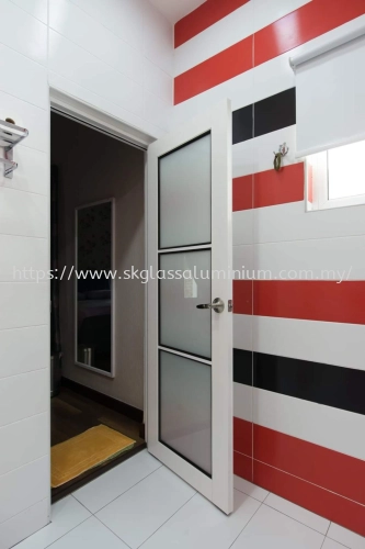 Swing Door at Bandar Baru Klang