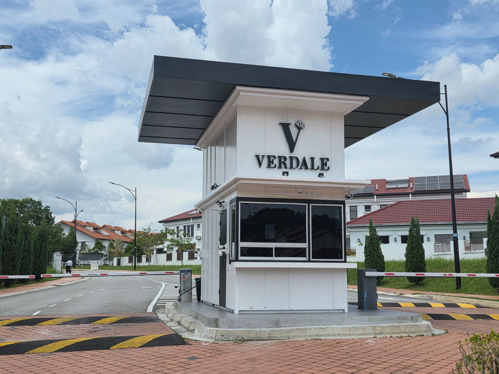 Premium Custom made Guard House Cabin - SP Setia (3rd Project) - Stackable custom made cabin available for sale and rental Selangor KL Malaysia