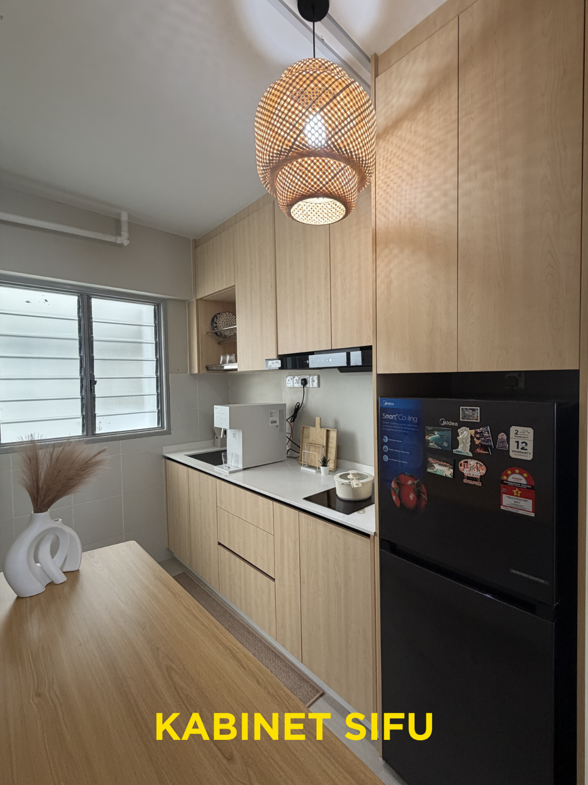 Melamine Kitchen Cabinet with Sintered Stone Countertop — Pangsapuri Mutiara Indah, Simpang Ampat