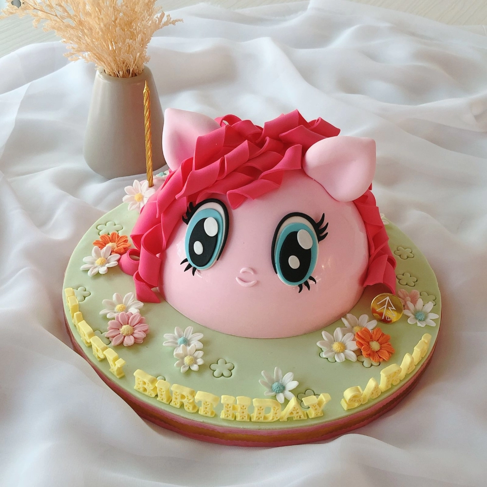Little Pony Pinkie Pie Cake