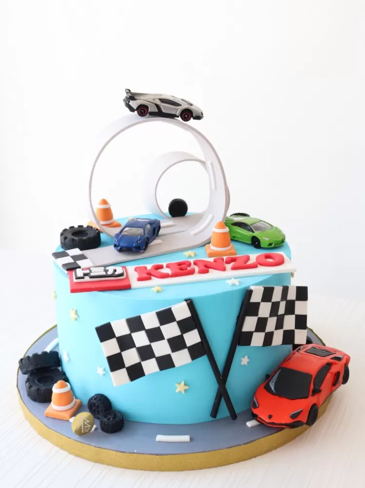 Tomica Car Racing Cake