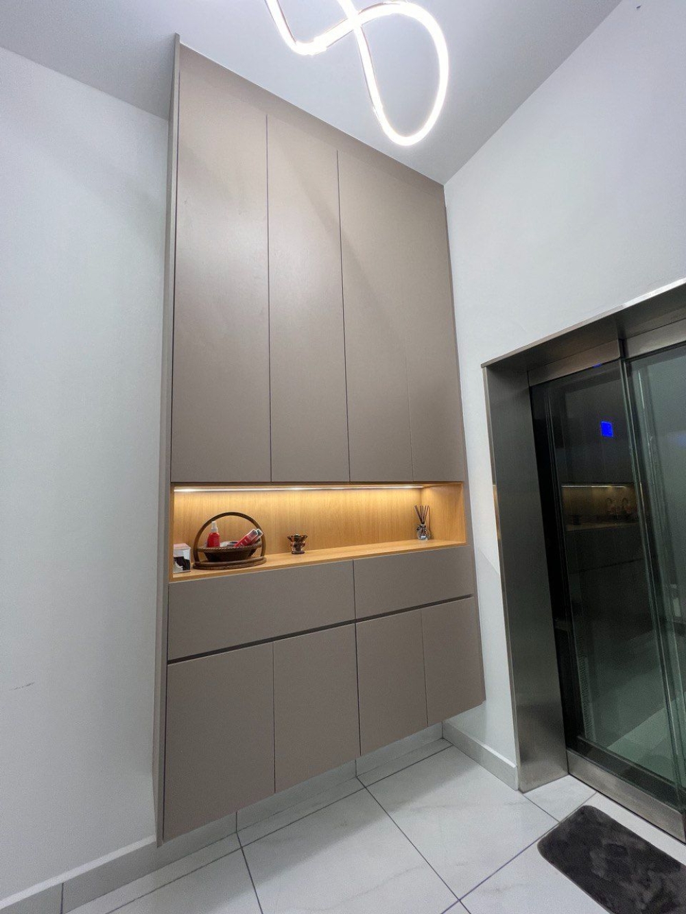 Shoe Cabinet