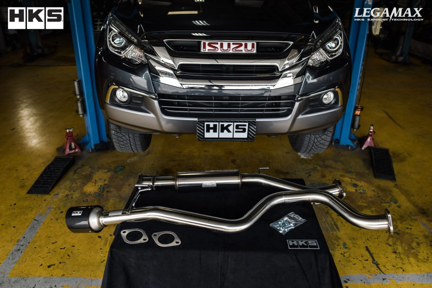 HKS LEGAMAX ISUZU MU-X 2017+ CARBON TAIL