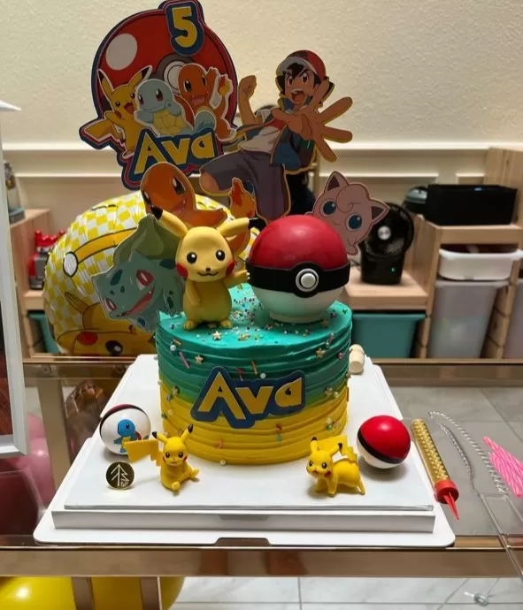 Pokemon Cake