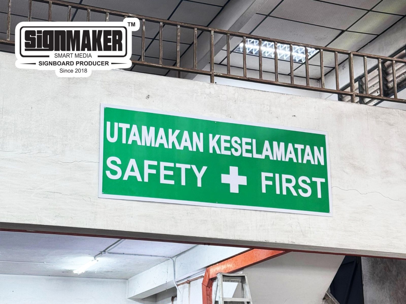 Papan Tanda Notis UTAMAKAN KESELAMATAN