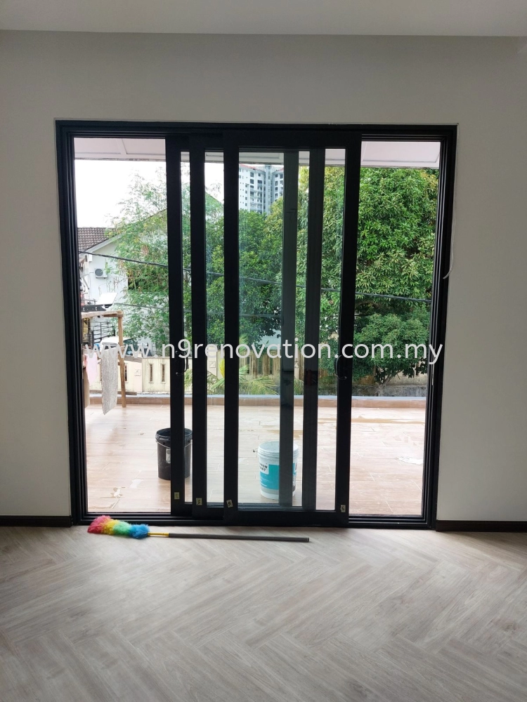 Aluminum Sliding Door