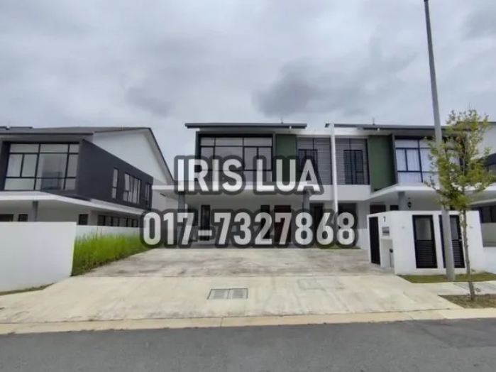 Residensi Lambaian Dua @ Double Storey Semi Detached House Bank Lelong/Auction