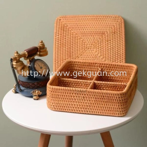 BAS 176 - RATTAN BASKET