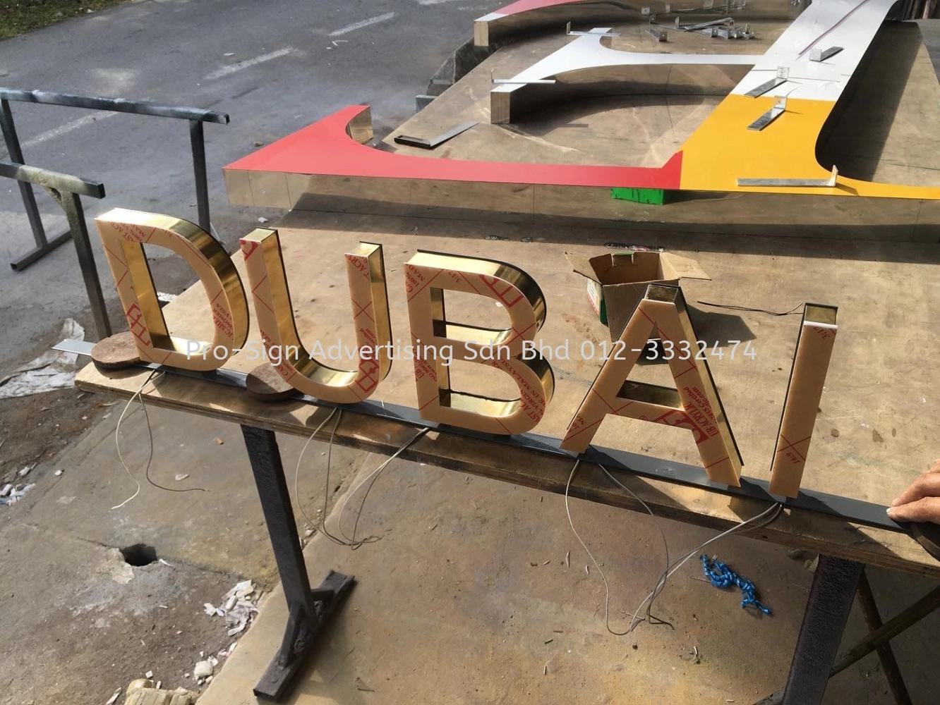 3D RIMLESS GOLD HAIRLINE STAINLESS STEEL LETTERING (DUBAI PAVILLION FOOD COURT, 2021, KL)