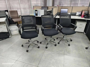 Medium Back Mesh Office Chair | Production Chair | Lab Chair | ESD Chair | Deliver to Leonix Sdn Bhd  Batu Maun Bayang Lepas | Office Chair Supplier | Penang | Kedah | Kulim Lunas | Ipoh Perak | Selangor | KL | jOHOR bAHRU | pUCHONG | Sungai Buloh