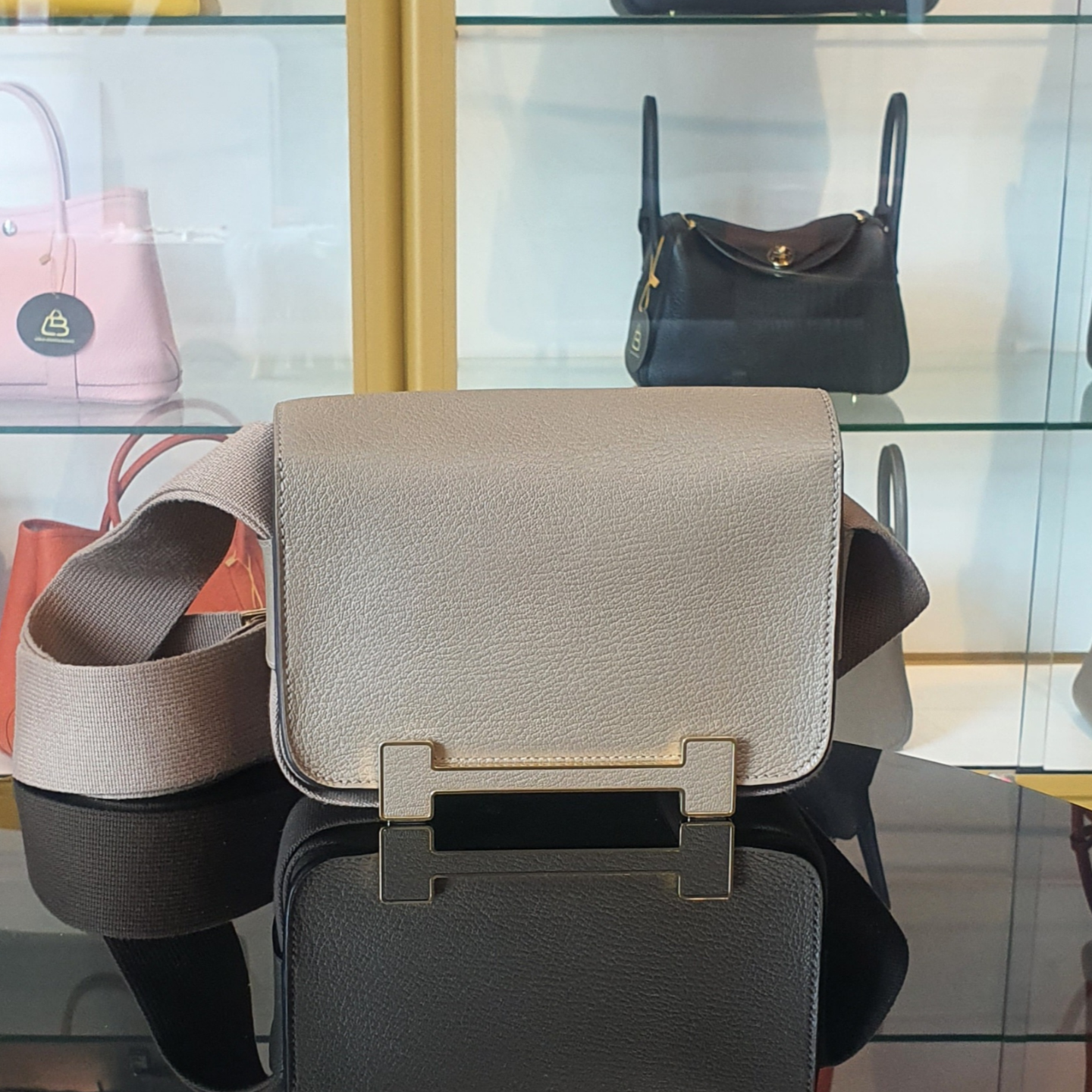 Hermes Geta Etoupe Chevre Gold Hardware Bag