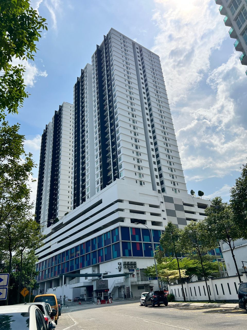 SKS Habitat @ Larkin – Fully Furnished Service Apartment for Sale