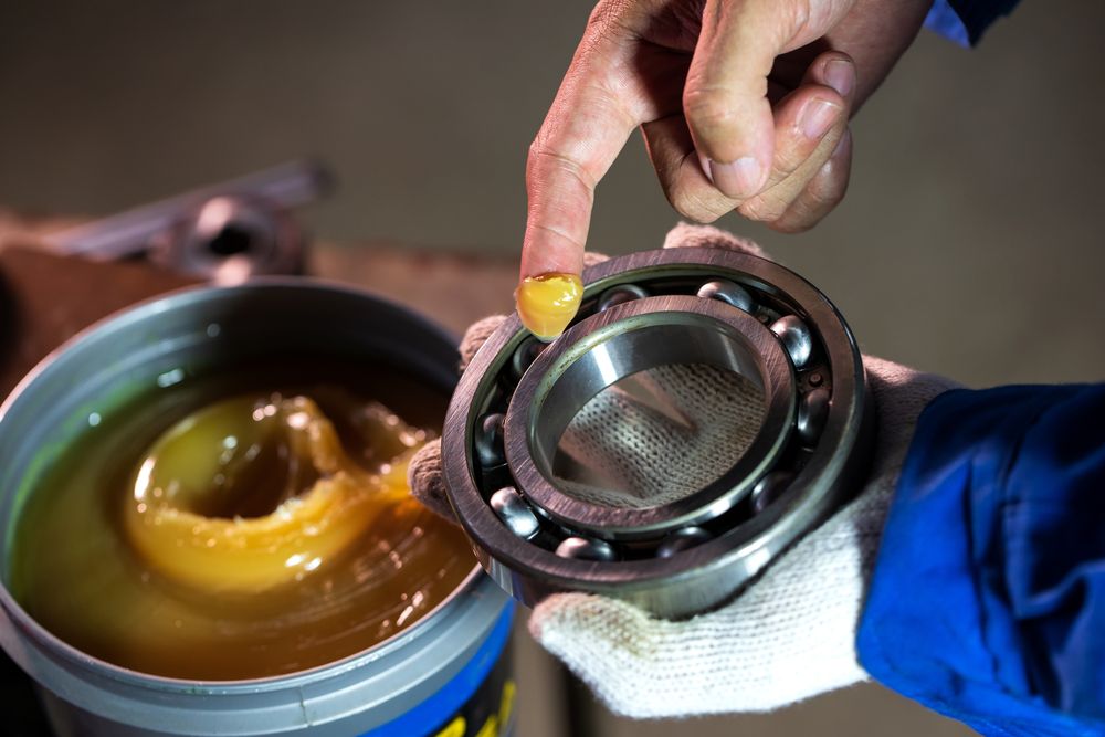 Industrial Machinery Bearing Lubrication Service