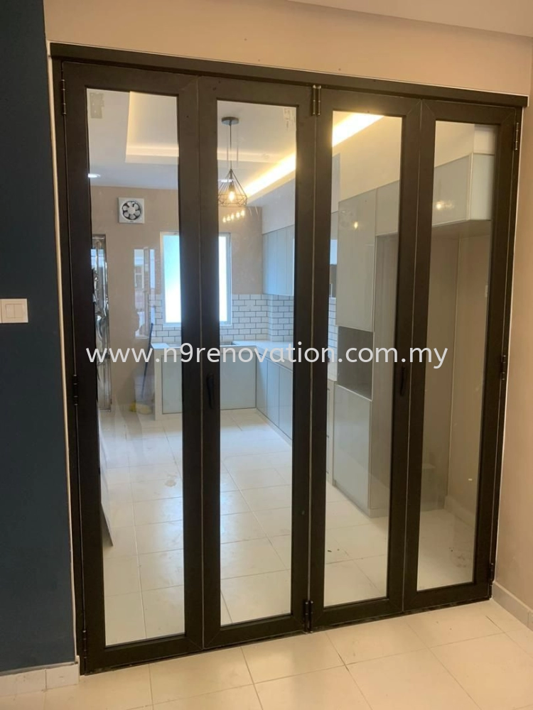 Aluminum Folding Door