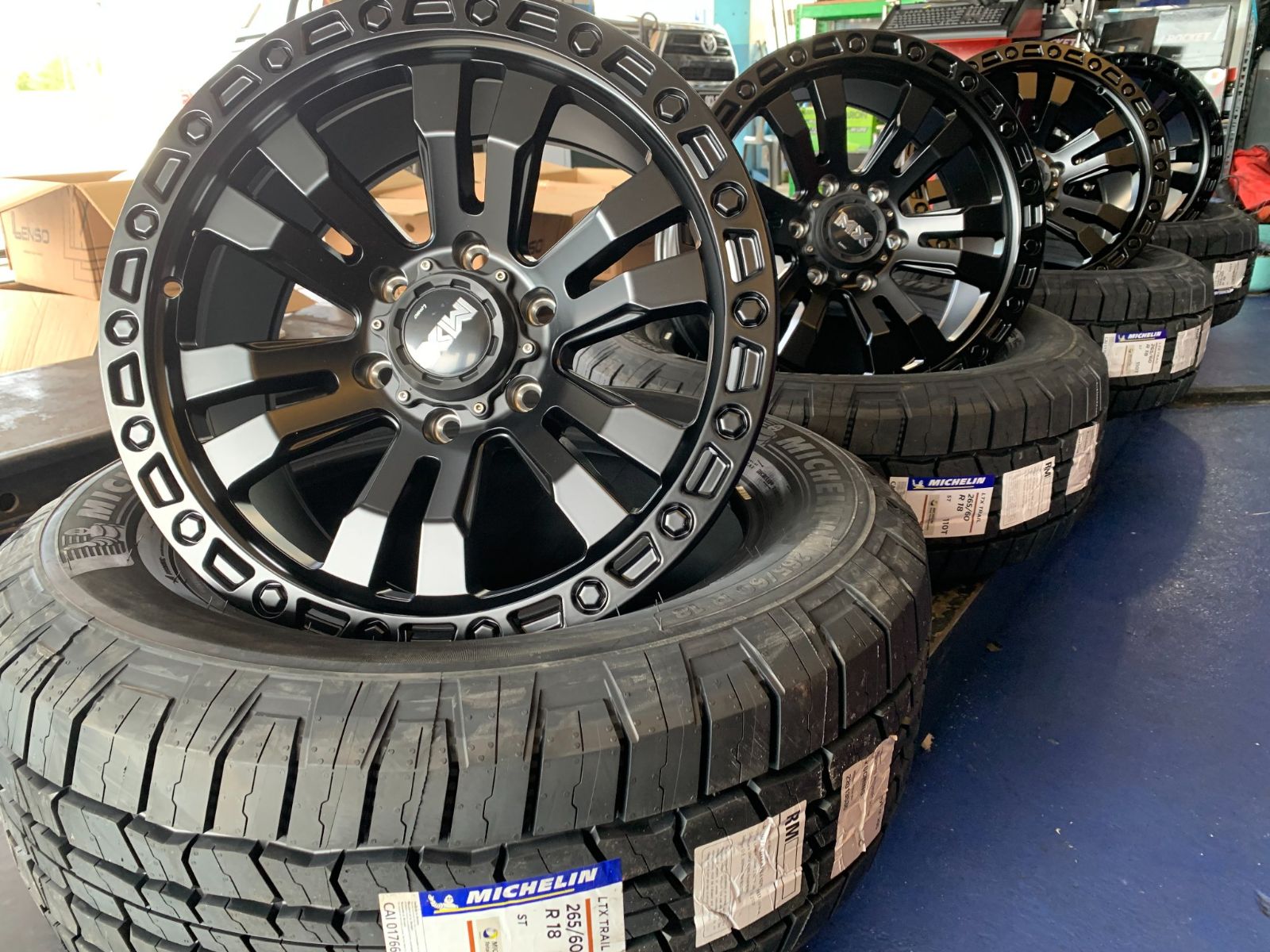 MICHELIN ORI 17 LENSO MAX BRUTAL 4X4 TRITON RANGER HILUX FJ