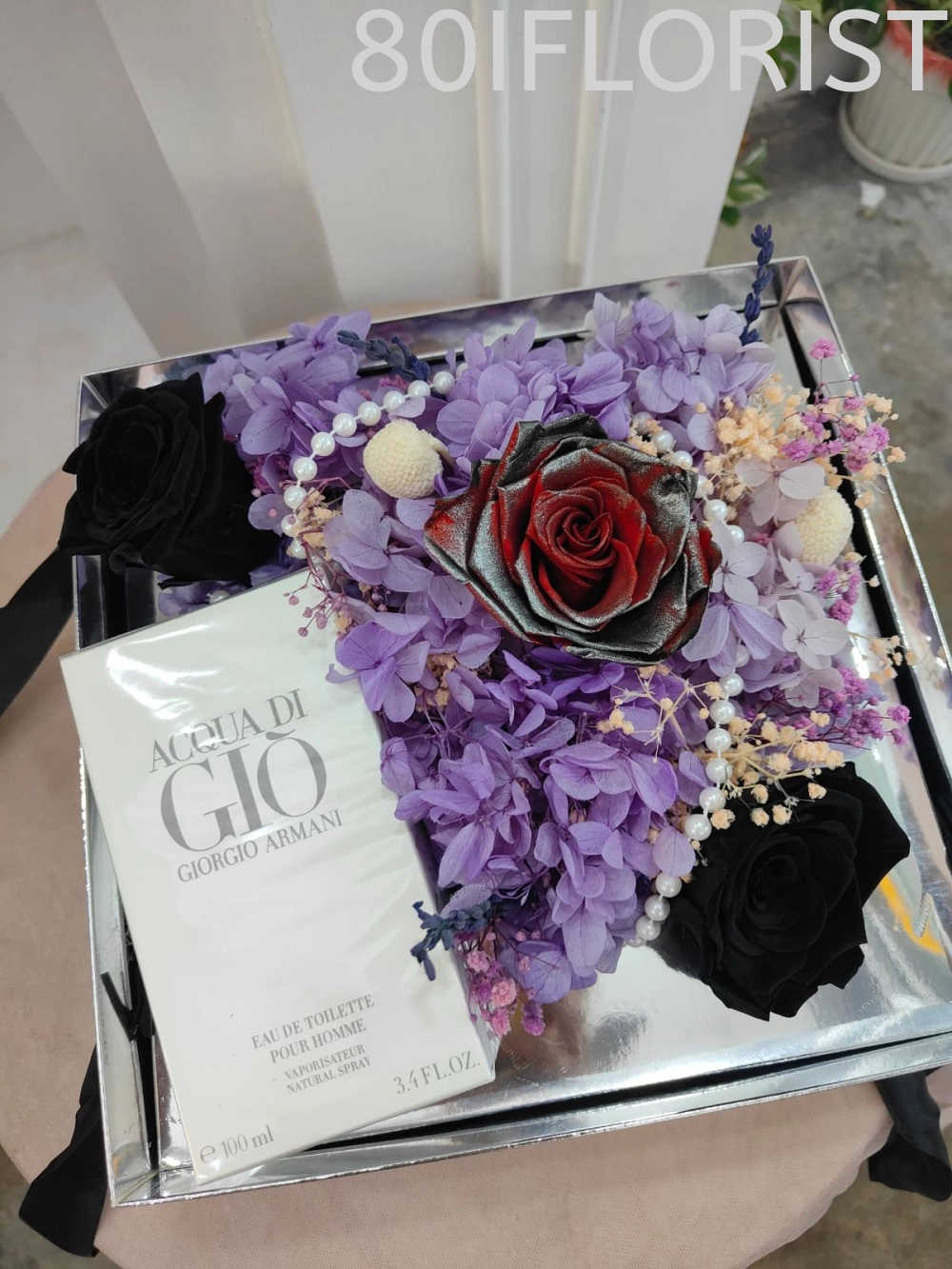 Preserved Flower Gift Box With Perfume