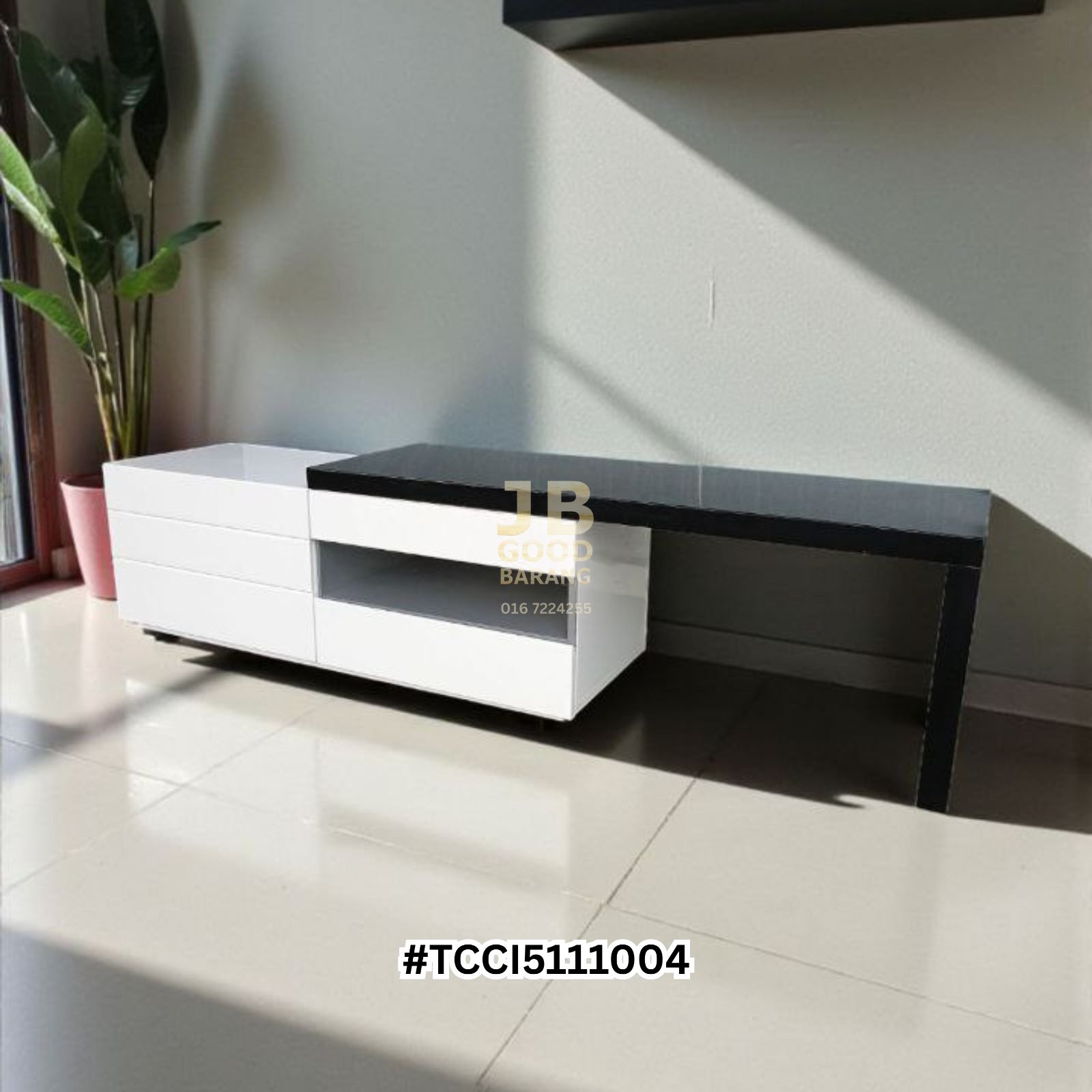 [SOLD] Premium High-Gloss Wooden TV Console